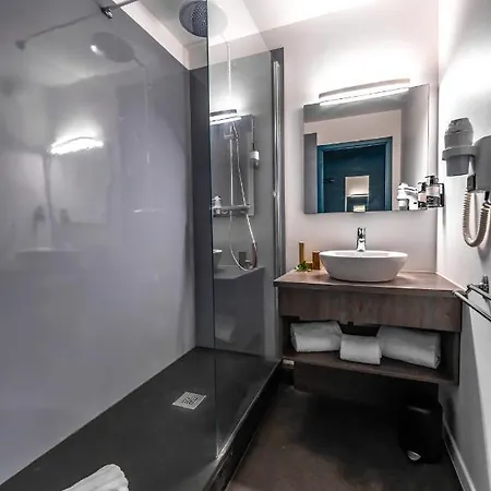 Hotel Les Hauts De Kerano 3*