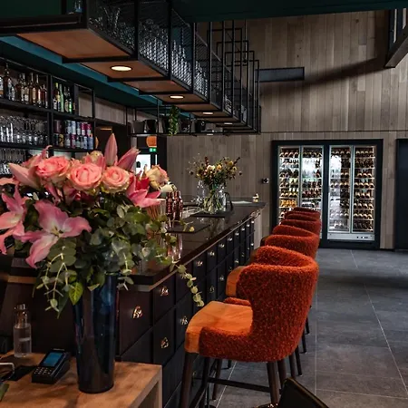 Les Hauts De Kerano 酒店 3*